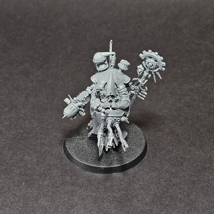 Used Warhammer 40k: Adeptus Mechanicus - Tech-Priest Manipulus