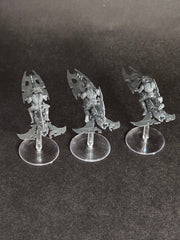 Assembled Drukhari Reavers with stand.

Listing 1.