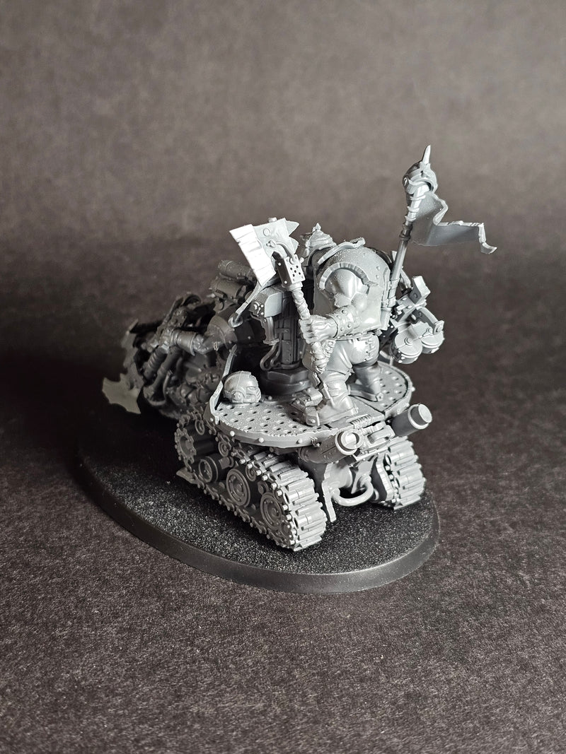 Assembled Ork Wartrakk. (1)