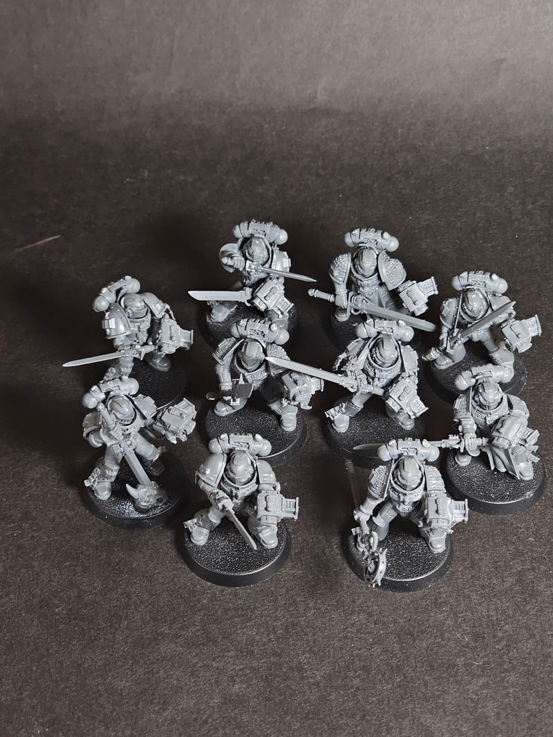 Built and assembled Grey Knights Strike Squad. (1)