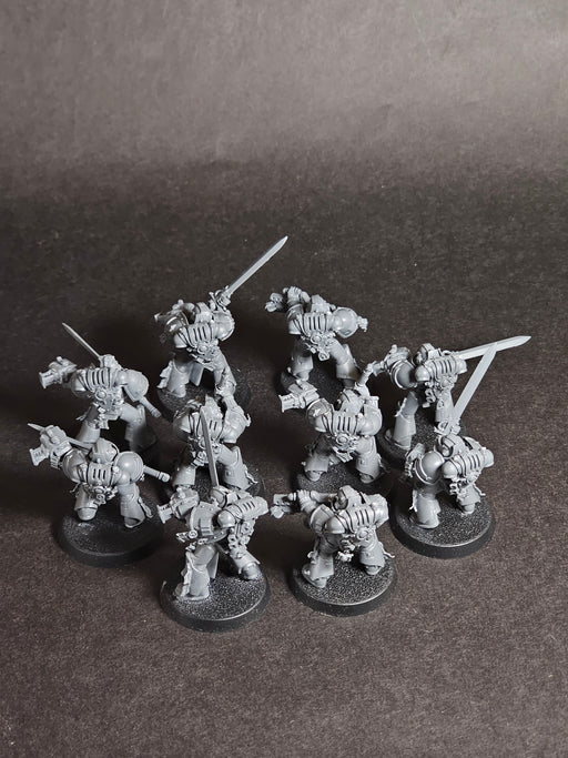 Built and assembled Grey Knights Strike Squad. (2)