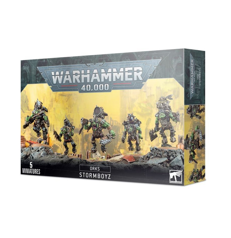 The Warhammer 40k: Ork Stormboyz box features five detailed miniatures in dynamic poses on a rocky battlefield, including five figures.