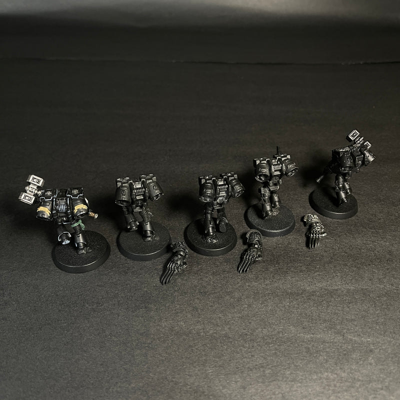Back of Primed and Partially painted Vanguard Veteran Squad.
