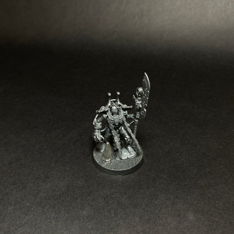 Assembled and primed Overlord with Tachyon Arrow.