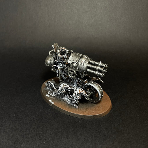 Assembled and painted Ratling Warpblaster.