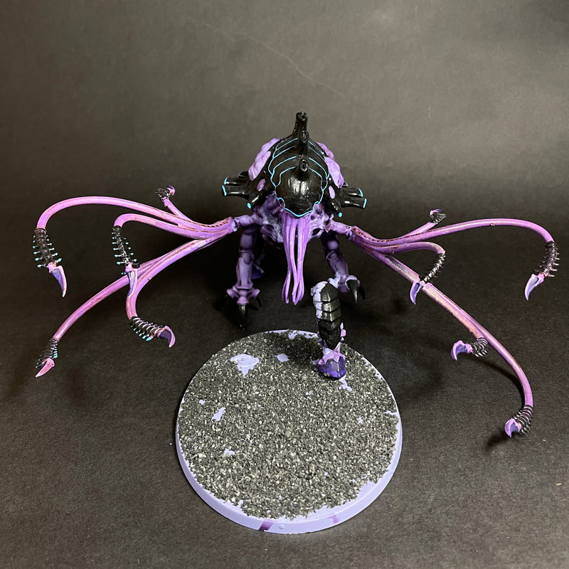 Assembled and Painted Toxicrene.

Broken leg.

Needs to be rebased.