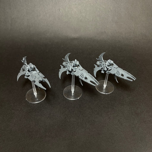 Assembled Drukhari Reavers with stand.

Listing 4.