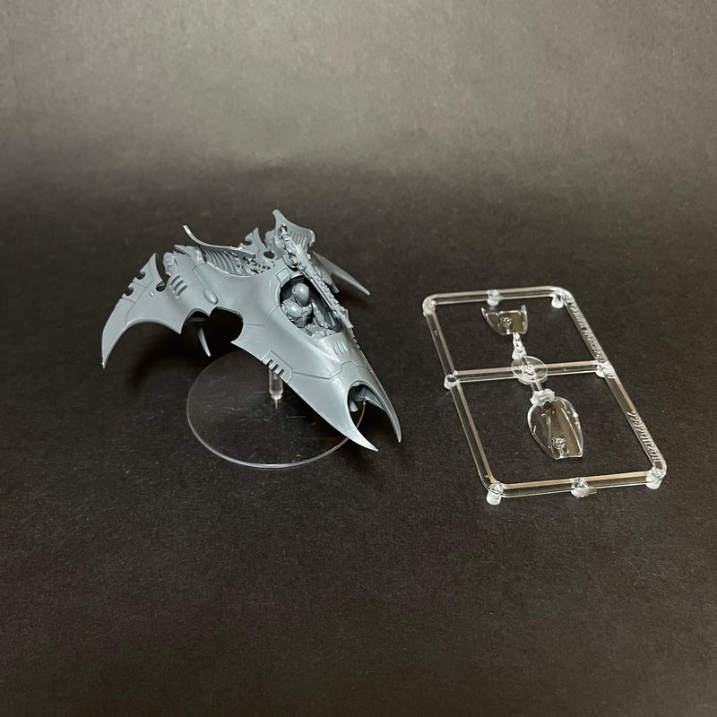 Assembled Drukhari Venom with Base.

As is.

Listing 4.