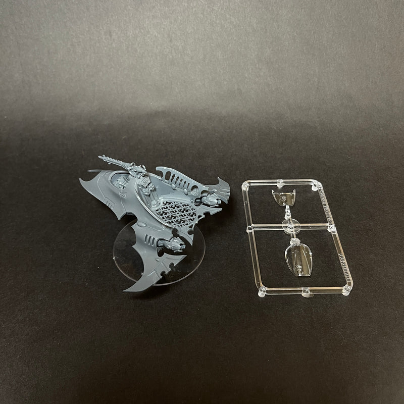 Assembled Drukhari Venom with Base.

As is.

Listing 4.