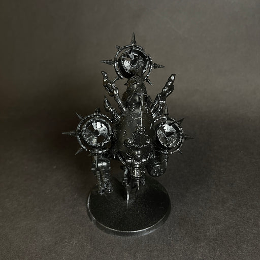 Primed Death Guard Foetid Bloat-Drone.