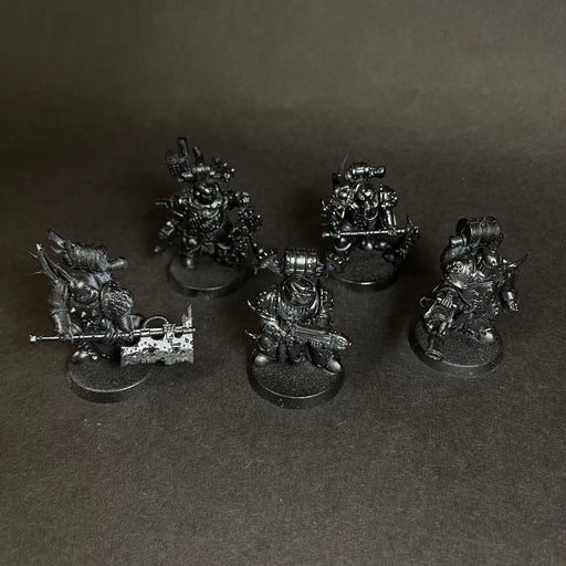 Description:

Primed Death Guard Plague Marines.

5 figures total.

Listing 2.