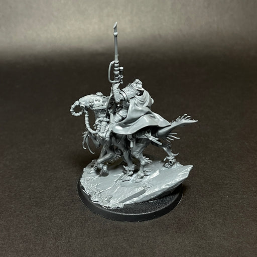Description:

Assembled Imperial Agents Inquisitor Kroyle.