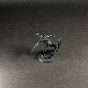 Description:

Assembled and Primed Imperial Agents Eversor Assassin.