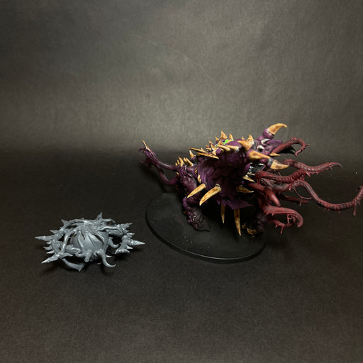 Assembled and Partially Painted Mutalith Vortex Beast.

Back Bit Included.
