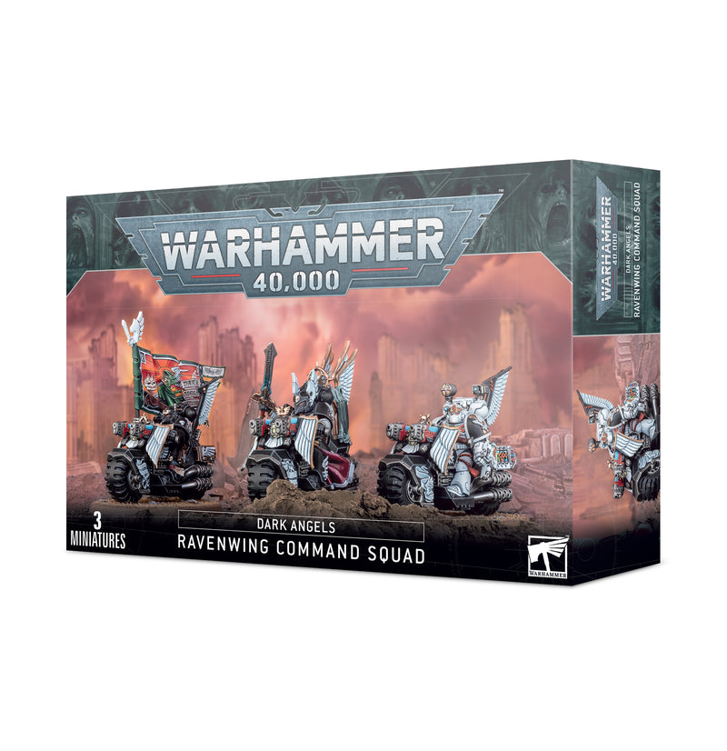 Warhammer 40k: Ravenwing Command Squad/Ravenwing Black Knights box features three detailed Space Marine bikers in armor with weapons, posed as Ravenwing Black Knights against a dramatic sky backdrop.