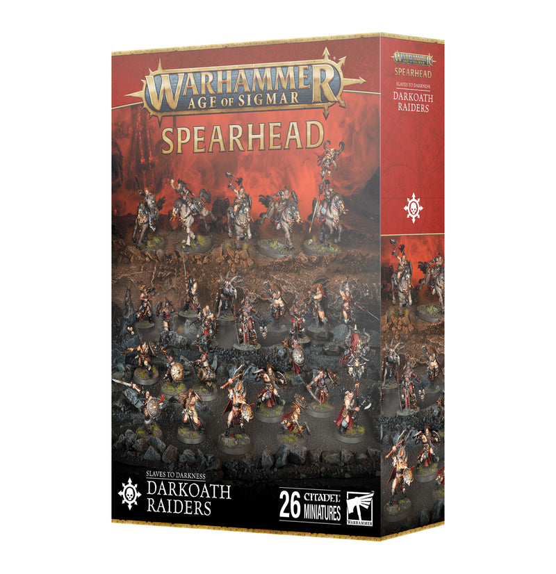 Warhammer Age of Sigmar: Slaves to Darkness – Spearhead Darkoath Raiders box shows 26 miniatures, battle scene, red background.